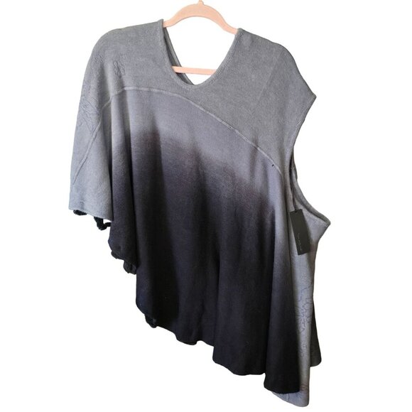 Sugar Ombre Gray Floral Poncho One Size Black Pom Pom Trim Flowy Brushed Cotton - Picture 8 of 9